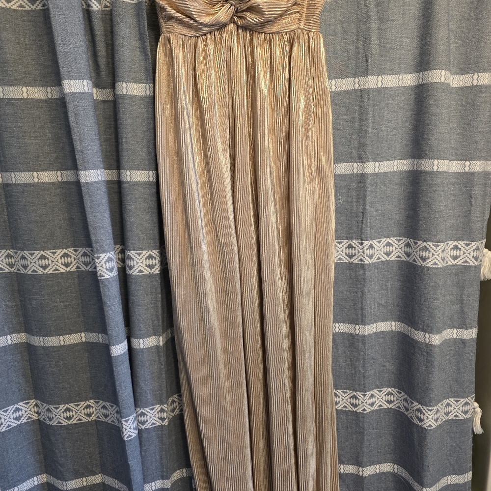 Stunning Rose Gold Venus Strapless Jumpsuit Size Small - Picture 4 of 6